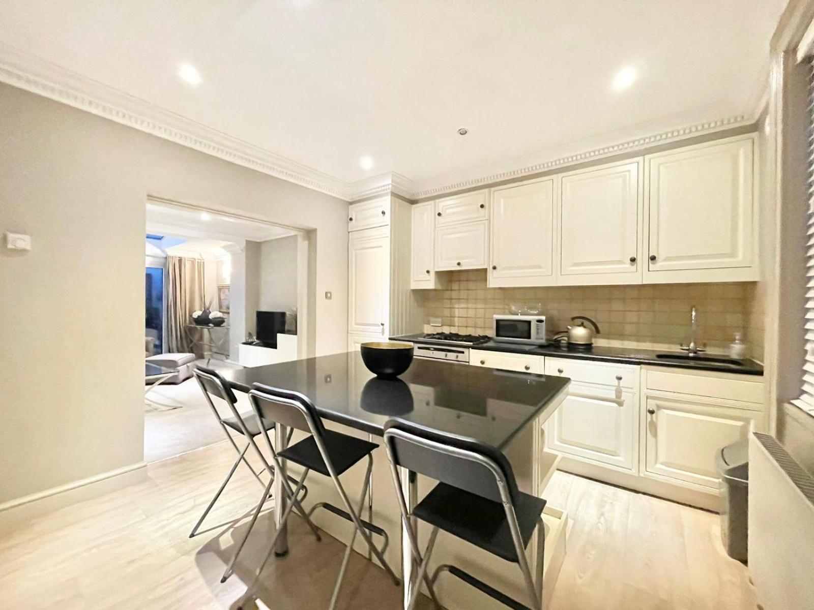Apartament Mayfair 2 Bedroom With Large Private Terrace *